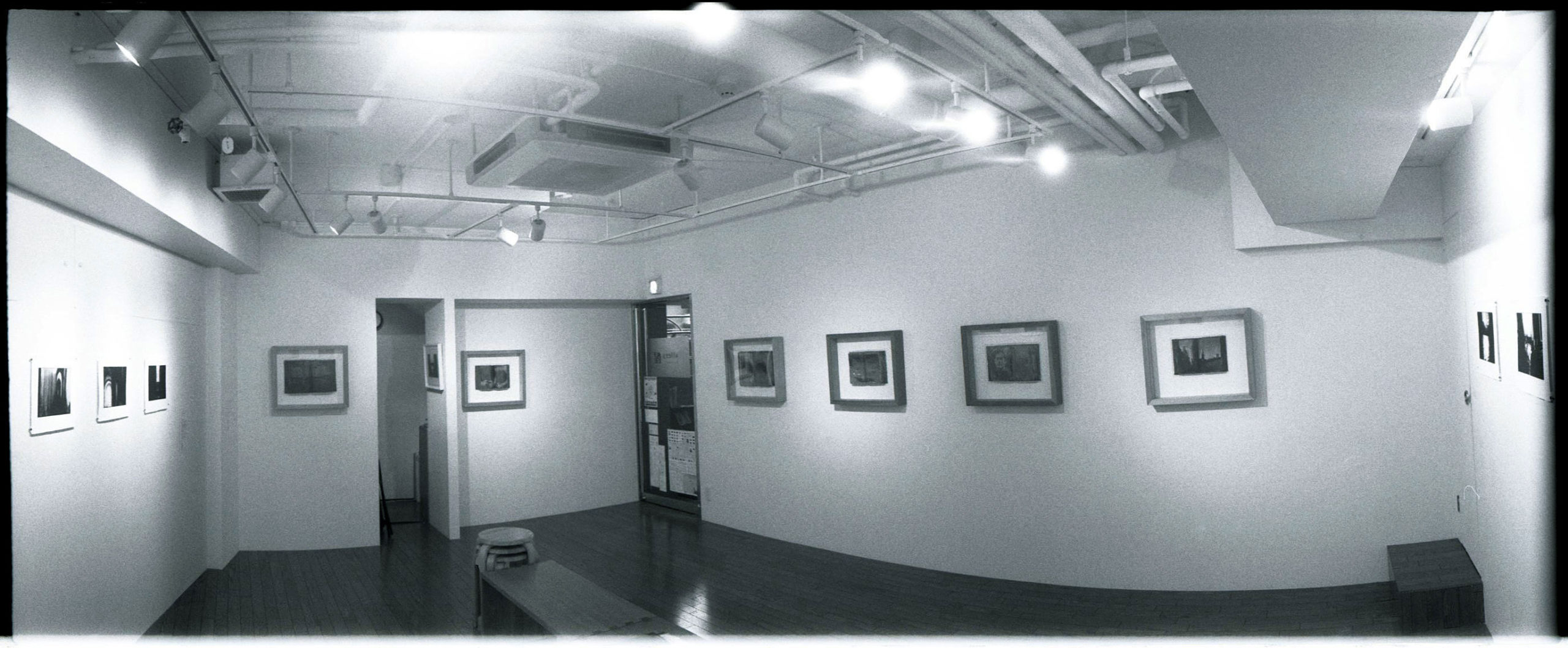 個展会場の展示1 2004年9月 Gallery惺 
